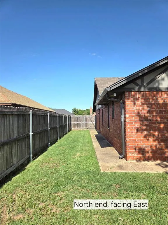 Photo 35 — 605 Hayes Street, Altus, OK 73521