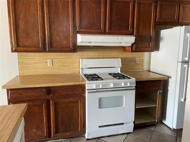 Photo 4 — 7523 NW 113th Place, Oklahoma City, OK 73162