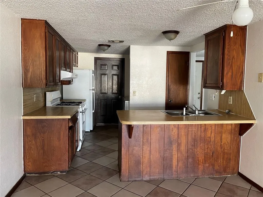 Photo 6 — 7523 NW 113th Place, Oklahoma City, OK 73162