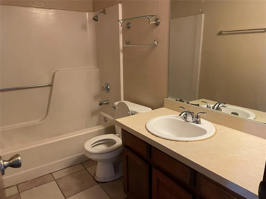 Photo 12 — 7523 NW 113th Place, Oklahoma City, OK 73162
