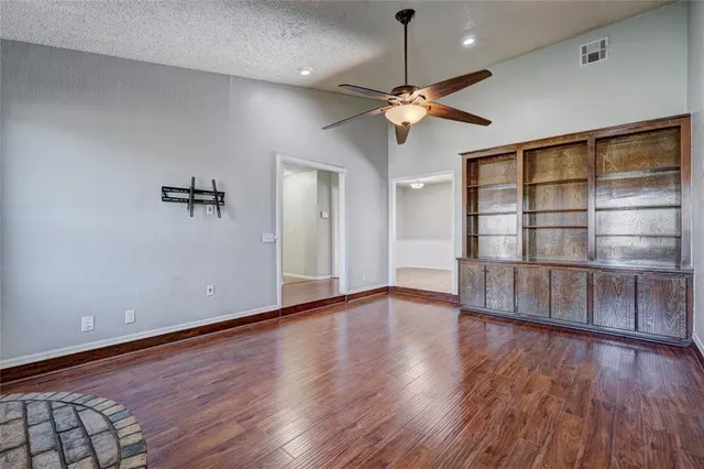 Photo 5 — 13224 Marsh Lane, Oklahoma City, OK 73170