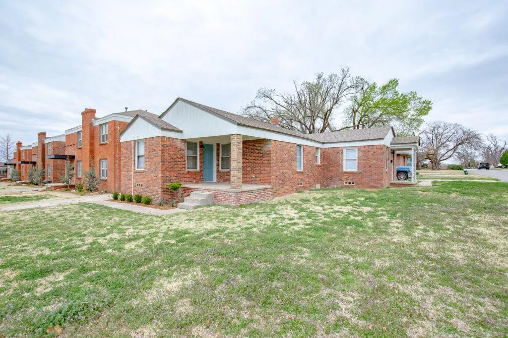 Photo 4 — 4602 N Classen Boulevard, Oklahoma City, OK 73118