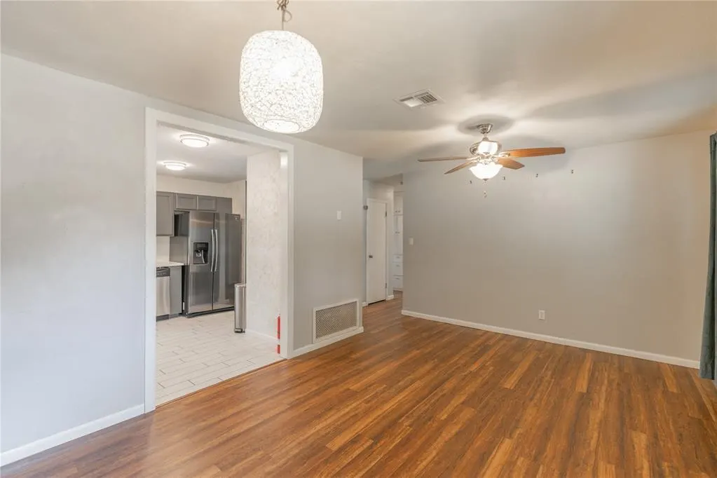 Photo 4 — 718 Highland Parkway, Norman, OK 73069