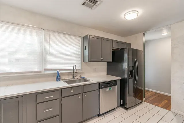 Photo 8 — 718 Highland Parkway, Norman, OK 73069