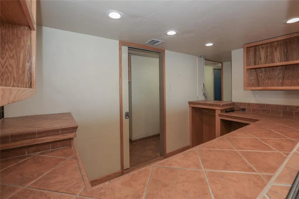 Photo 3 — 500 Park Place, Mustang, OK 73064