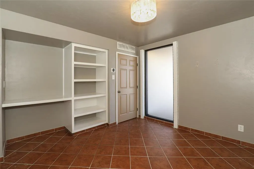 Photo 6 — 500 Park Place, Mustang, OK 73064