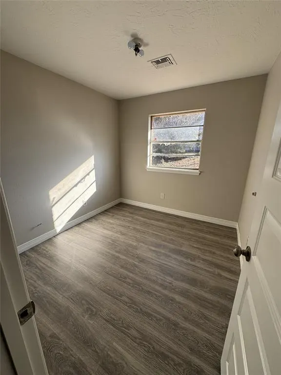 Photo 8 — 2504 SE 51st Street, Oklahoma City, OK 73129