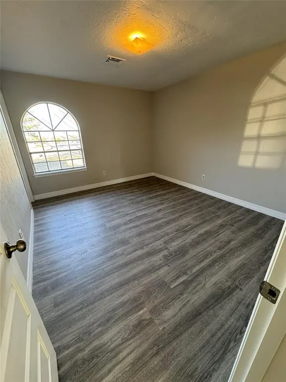 Photo 9 — 2504 SE 51st Street, Oklahoma City, OK 73129