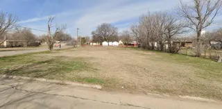 Sold home at 2525 SW J Avenue