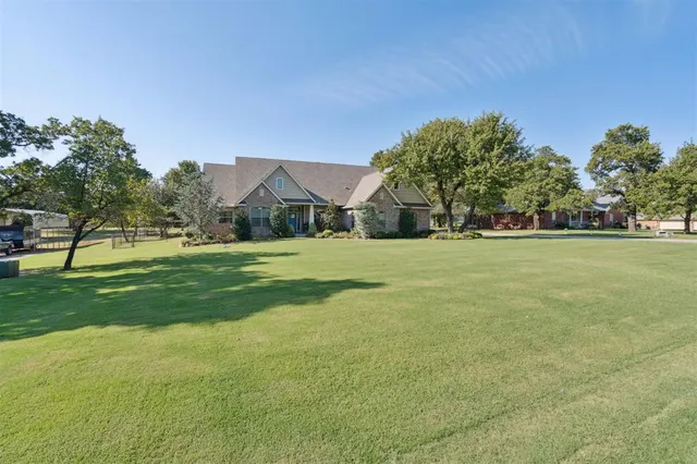 Photo 2 — 2369 Blue Spruce Drive, Blanchard, OK 73010