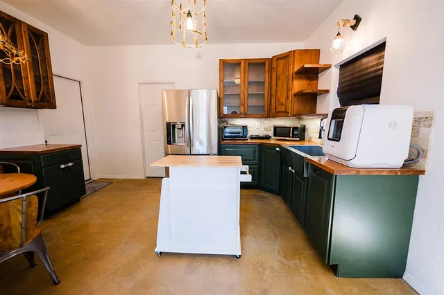 Photo 7 — 19601 N County Road 3160, Elmore City, OK 73433