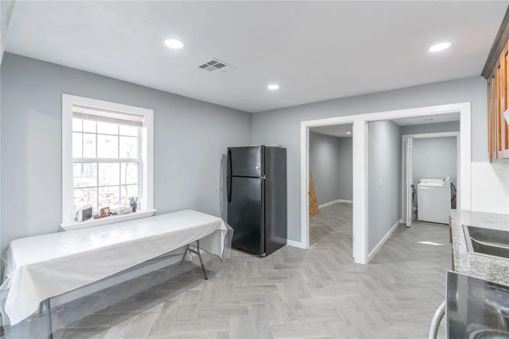 Photo 12 — 2104 Miramar Boulevard, Oklahoma City, OK 73111