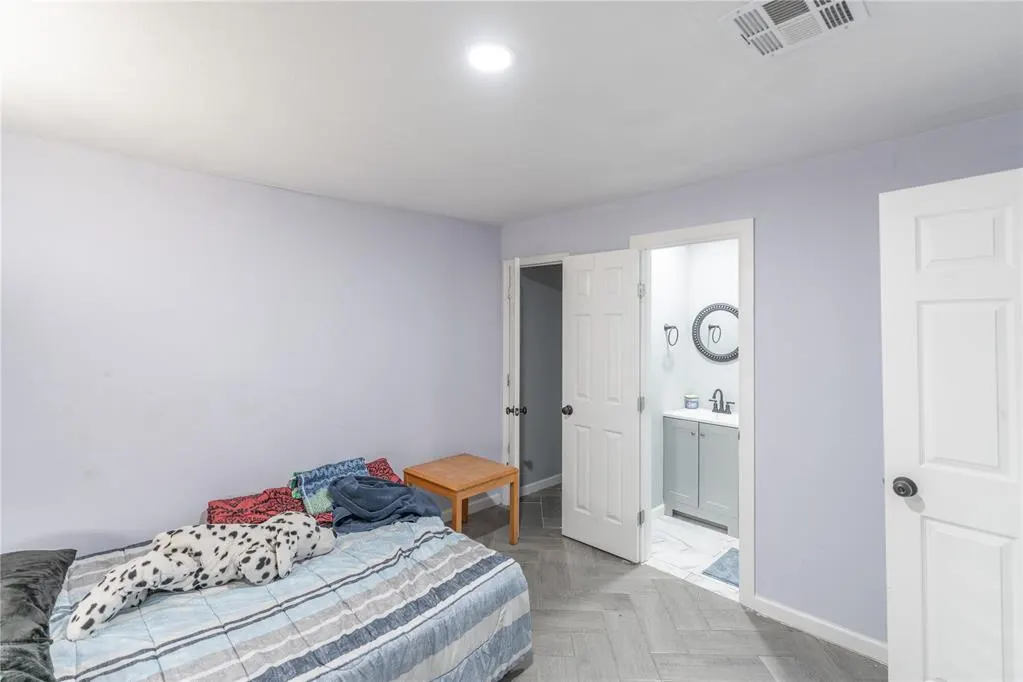 Photo 16 — 2104 Miramar Boulevard, Oklahoma City, OK 73111