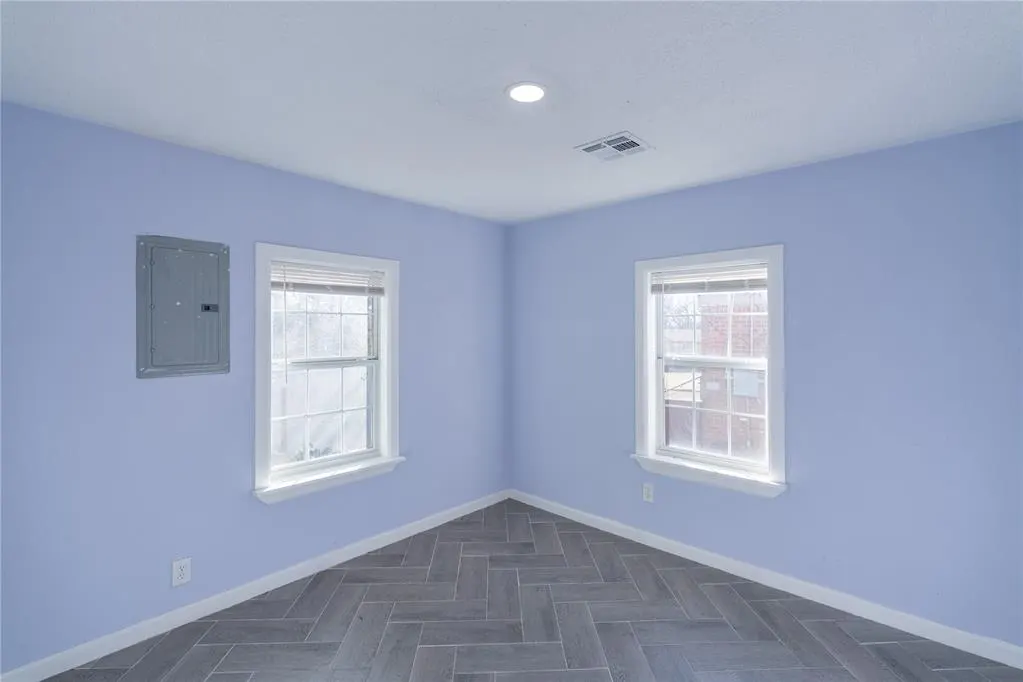 Photo 23 — 2104 Miramar Boulevard, Oklahoma City, OK 73111