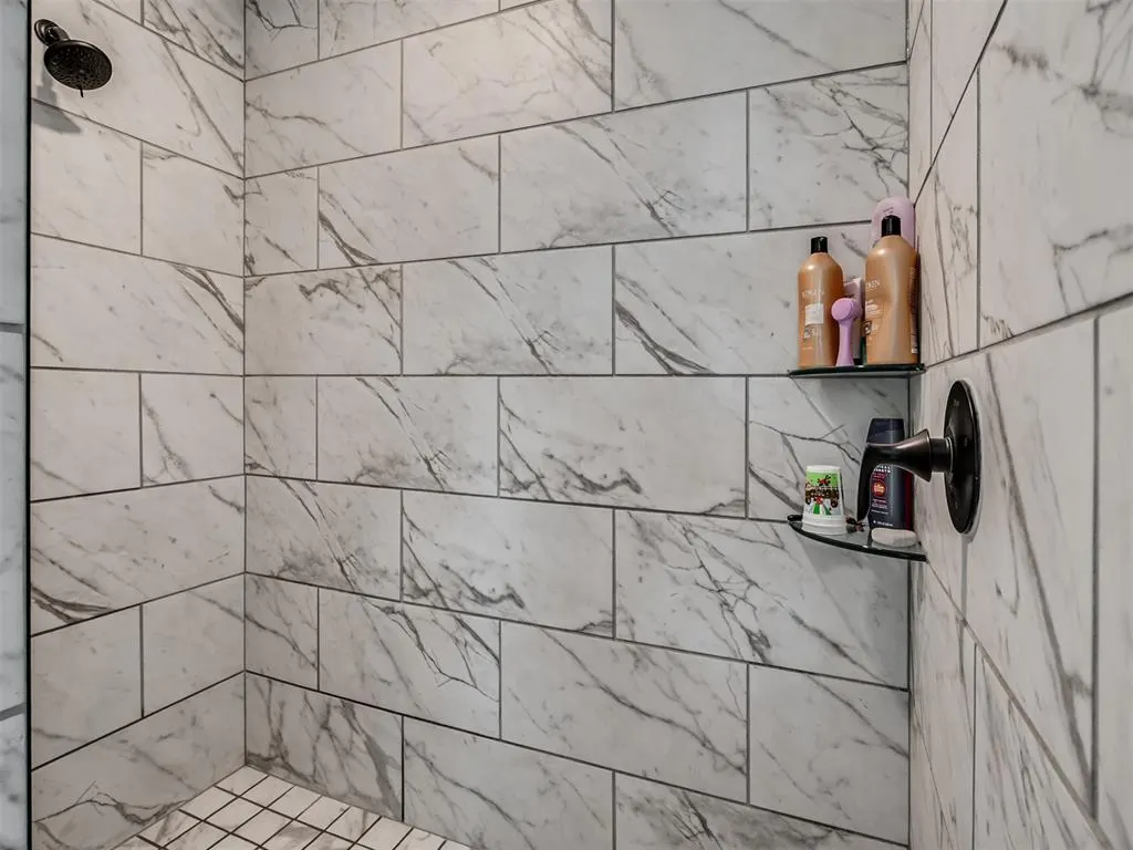 Photo 22 — 1920 Bellatona Boulevard, Norman, OK 73071