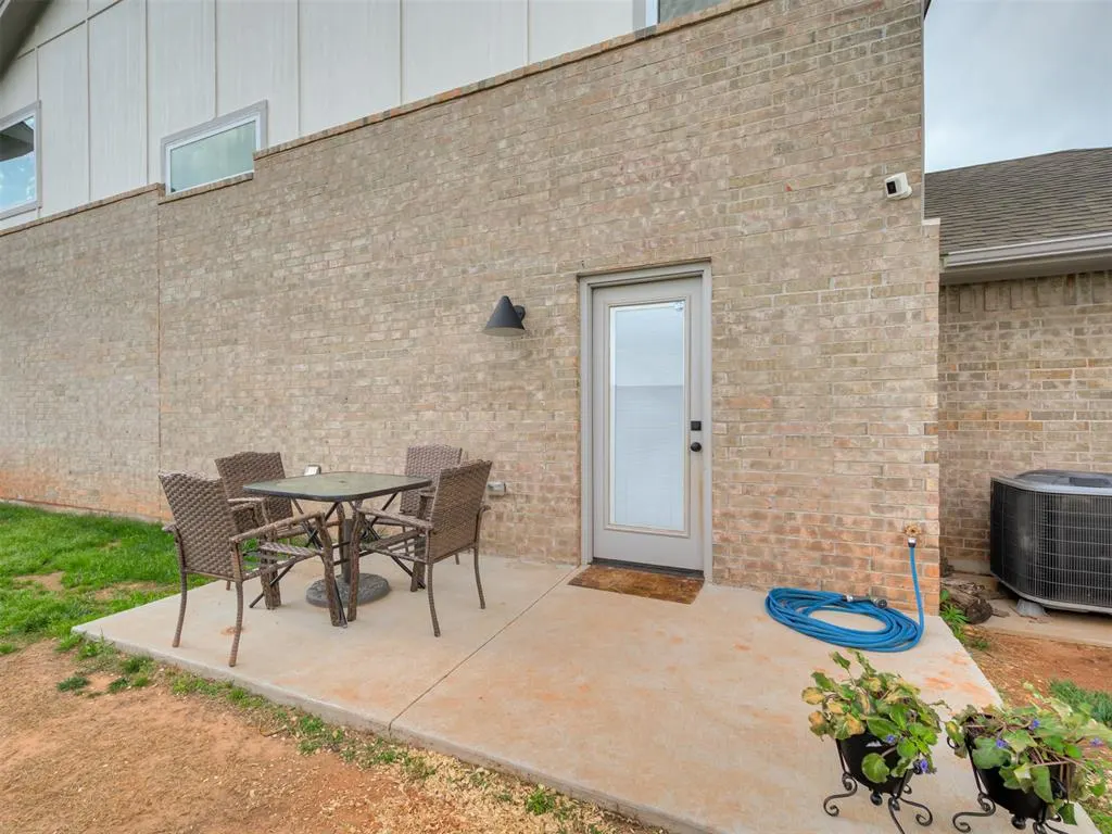 Photo 31 — 1920 Bellatona Boulevard, Norman, OK 73071