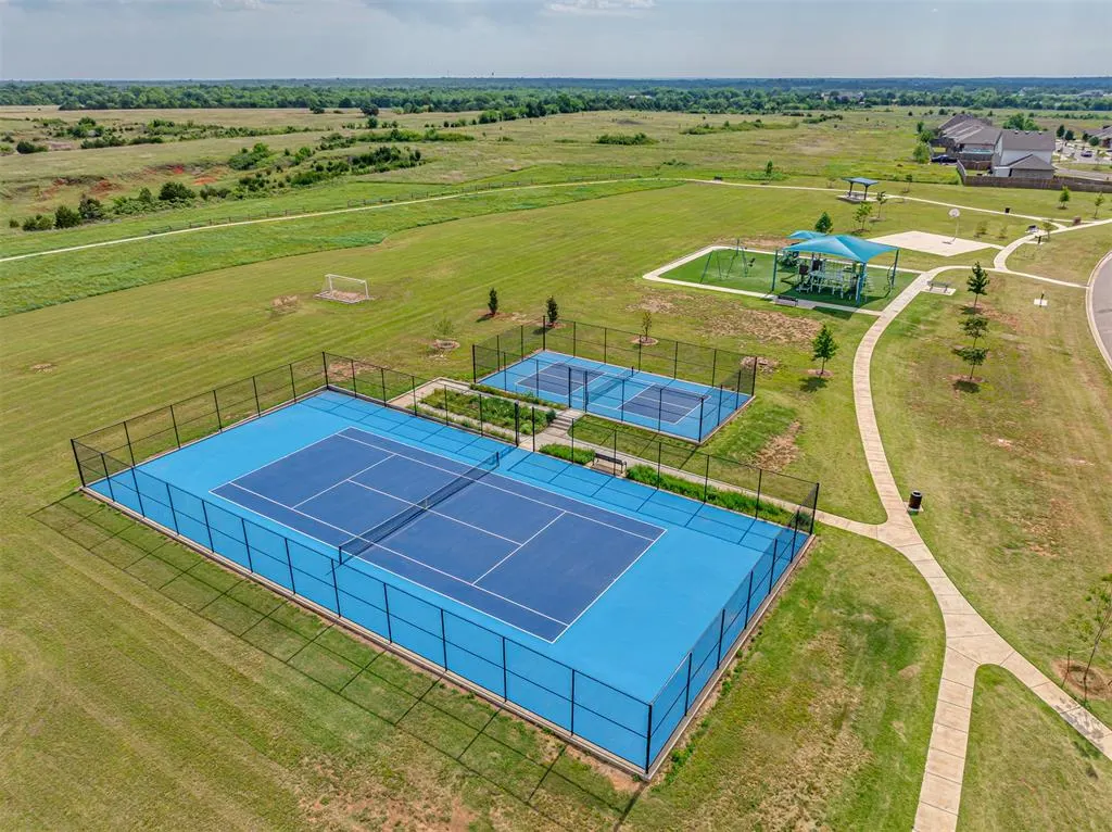 Photo 38 — 1920 Bellatona Boulevard, Norman, OK 73071