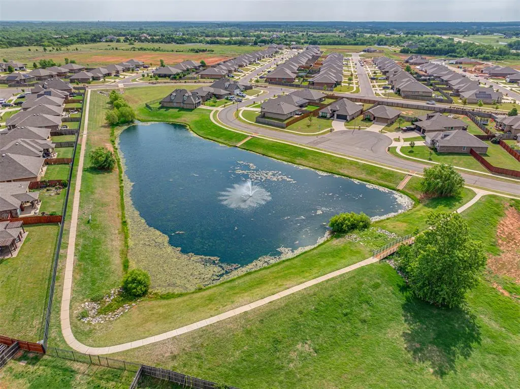 Photo 41 — 1920 Bellatona Boulevard, Norman, OK 73071