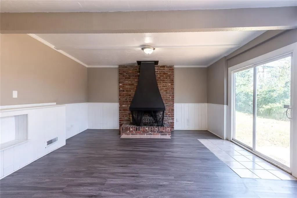 Photo 6 — 3129 NW 41st Street, Warr Acres, OK 73112