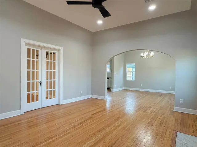 Photo 2 — 2820 NW 22nd Street, Oklahoma City, OK 73107