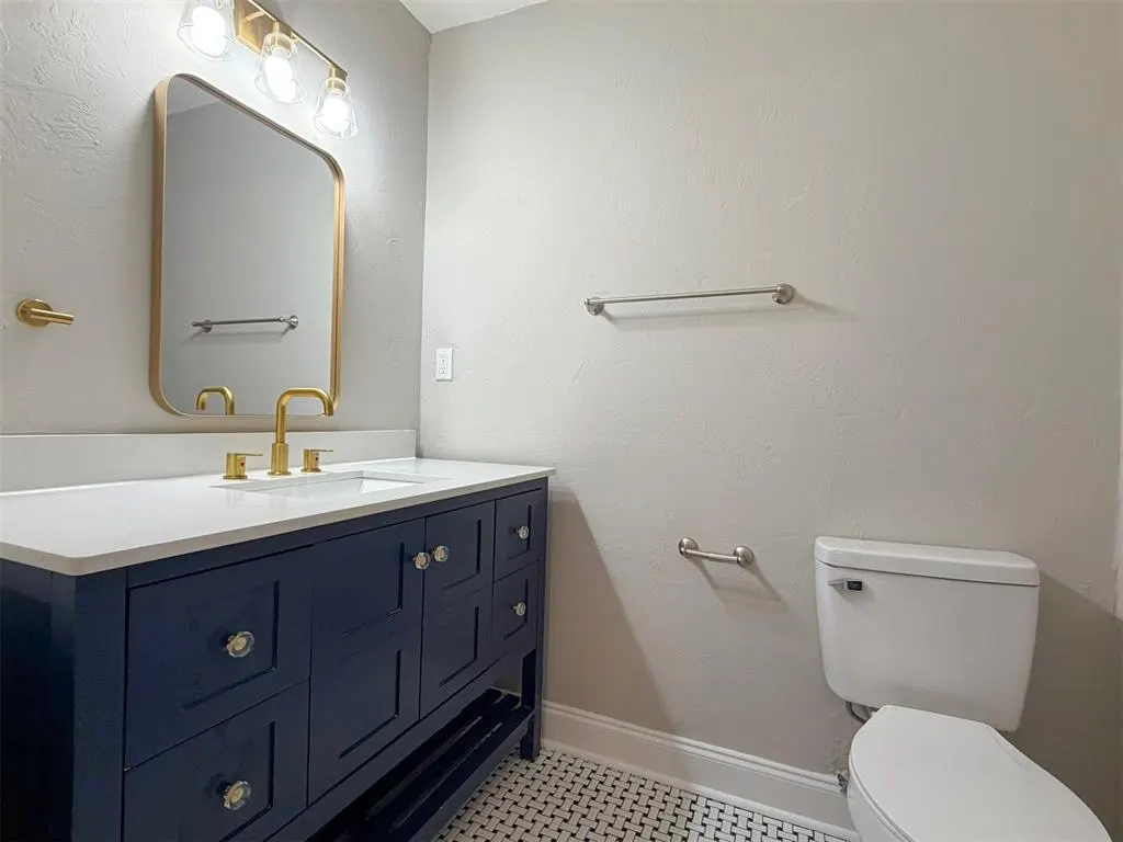 Photo 8 — 2820 NW 22nd Street, Oklahoma City, OK 73107
