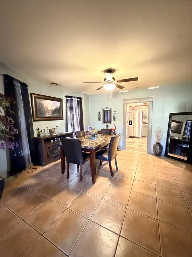 Photo 4 — 1224 NW 8th Street, Oklahoma City, OK 73106
