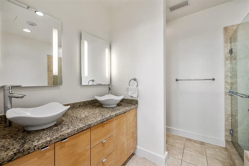 Photo 27 — 5900 Mosteller Drive Drive 102, Oklahoma City, OK 73112