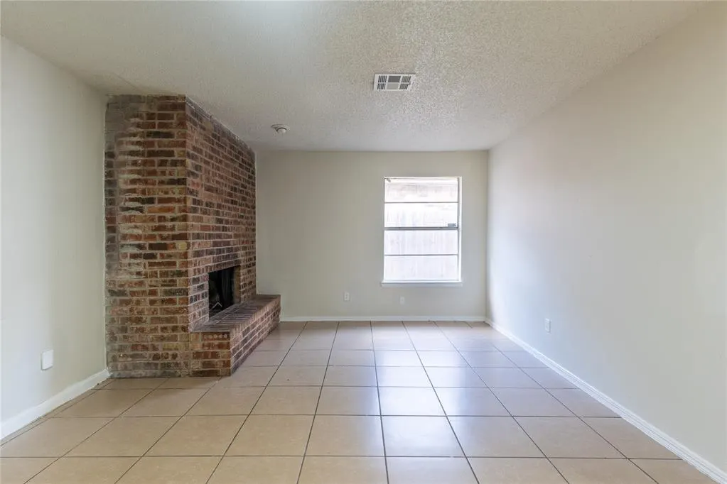 Photo 8 — 3317 SE 57th Street, Oklahoma City, OK 73135