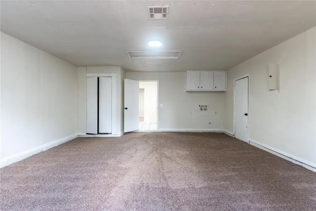 Photo 14 — 3317 SE 57th Street, Oklahoma City, OK 73135