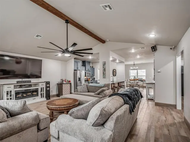 Photo 4 — 110 Longbranch Road, Tecumseh, OK 74873
