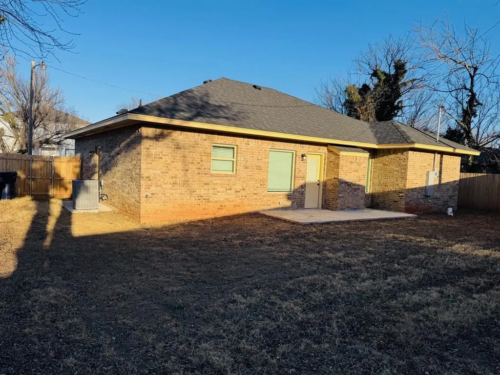Photo 20 — 2807 N Lyon Drive, Oklahoma City, OK 73111
