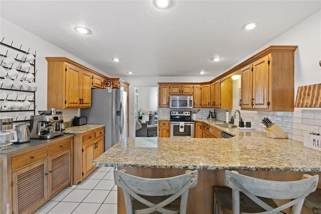 Photo 13 — 1900 Pamela Lane, Weatherford, OK 73096