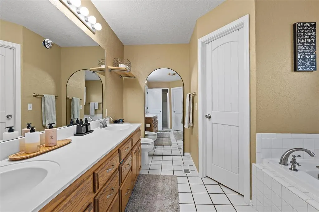 Photo 32 — 1900 Pamela Lane, Weatherford, OK 73096