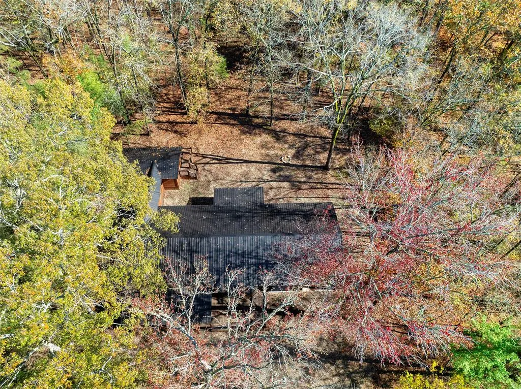 Photo 2 — 180 Johnboat Lane, Broken Bow, OK 74728