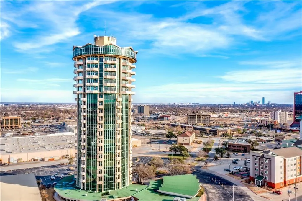 Photo 2 — 5900 Mosteller Drive 153, Oklahoma City, OK 73112