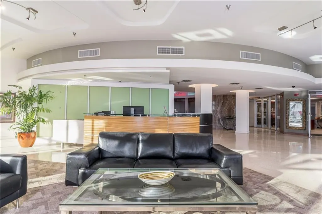 Photo 4 — 5900 Mosteller Drive 153, Oklahoma City, OK 73112