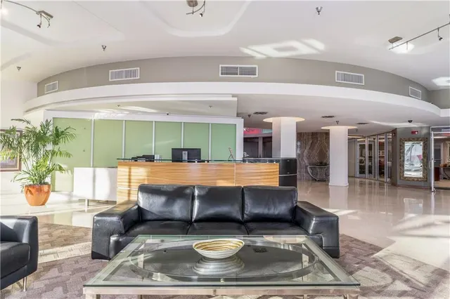 Photo 4 — 5900 Mosteller Drive 153, Oklahoma City, OK 73112
