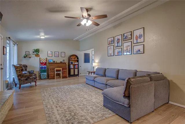 Photo 5 — 2509 Cedar Park Drive, Oklahoma City, OK 73120