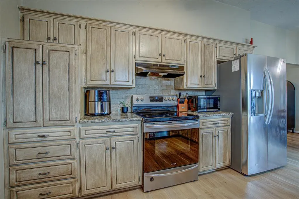 Photo 17 — 2509 Cedar Park Drive, Oklahoma City, OK 73120