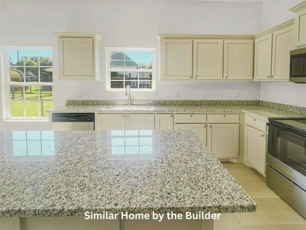 Photo 6 — 2124 SW Charles Whitlow Avenue, Lawton, OK 73501