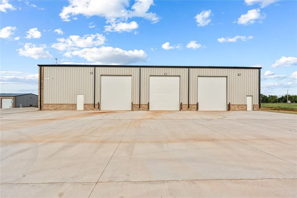 Photo 10 — 7612 NW 79th Place, Oklahoma City, OK 73132