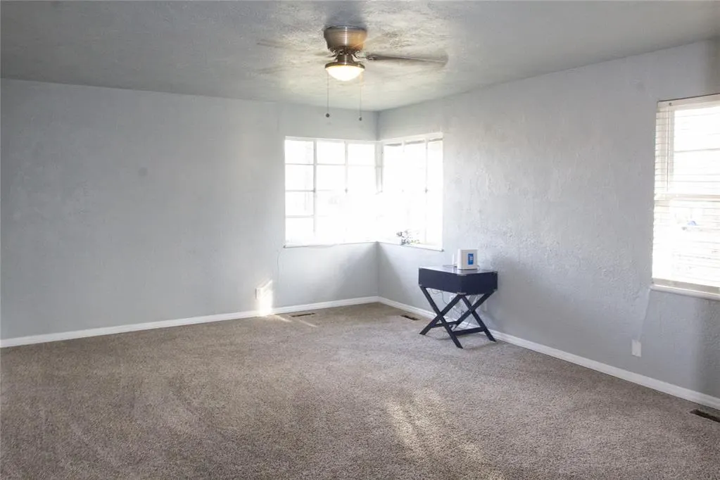 Photo 15 — 3315 N Villa Avenue, Oklahoma City, OK 73114