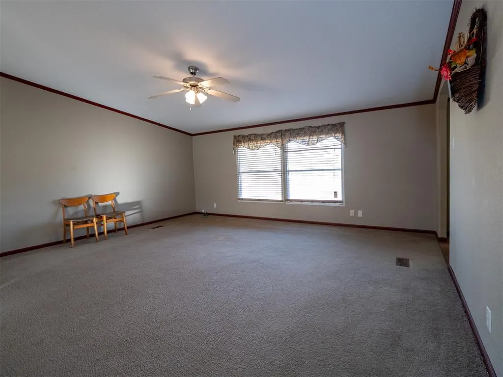 Photo 4 — 213 S 2nd Street, Byars, OK 74831
