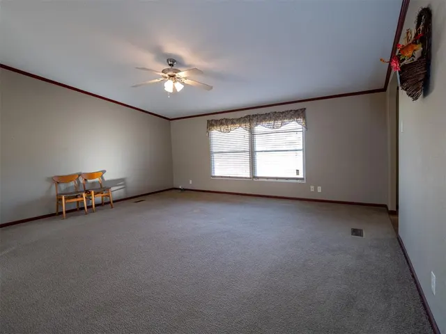 Photo 4 — 213 S 2nd Street, Byars, OK 74831