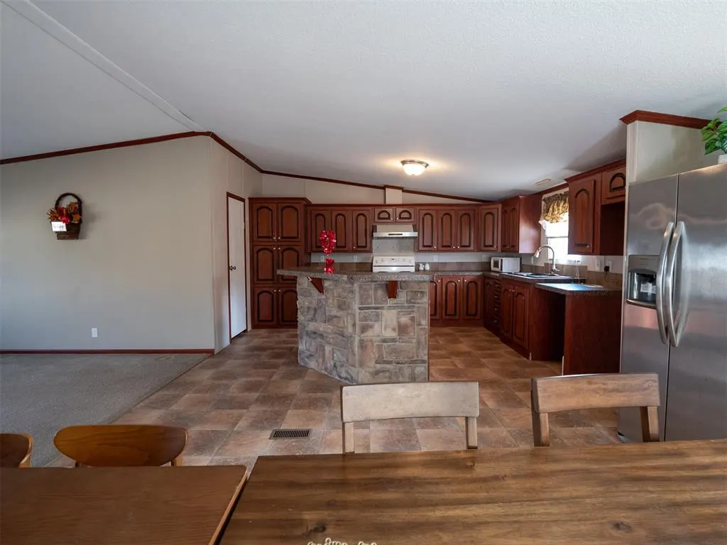 Photo 9 — 213 S 2nd Street, Byars, OK 74831