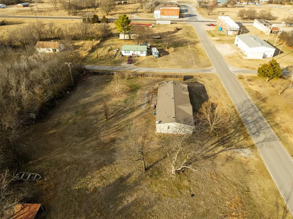 Photo 25 — 213 S 2nd Street, Byars, OK 74831