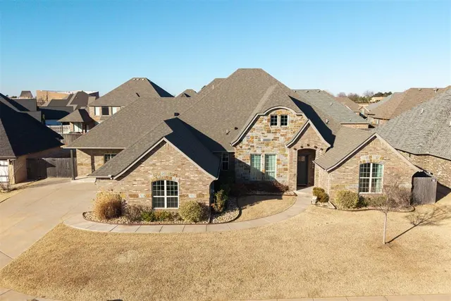 Front exterior — 3117 Colton Drive, Edmond, OK 73013