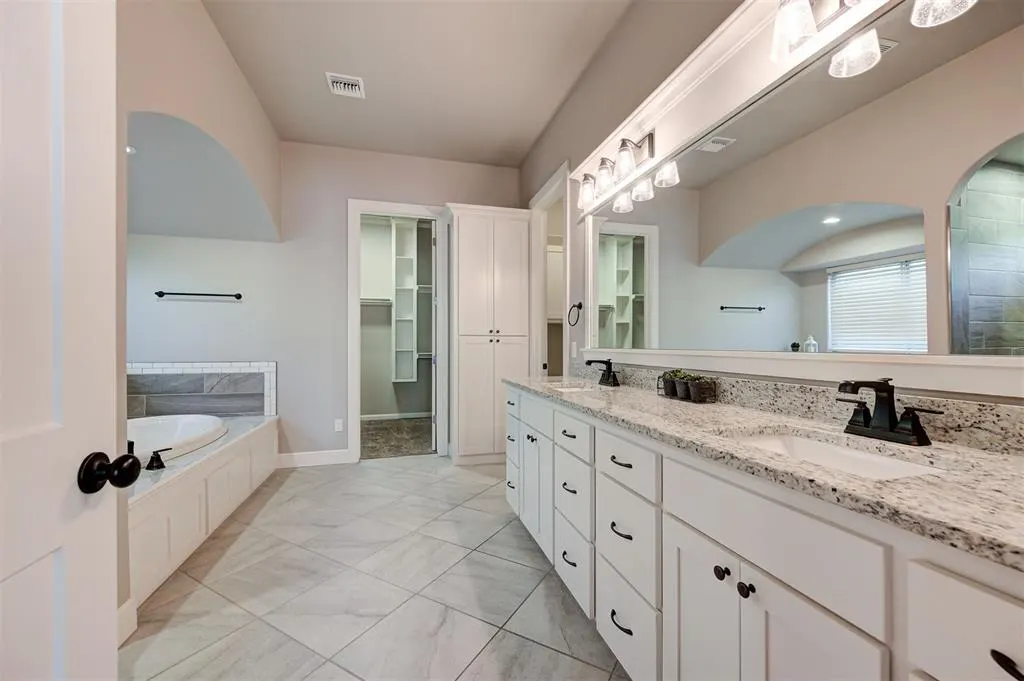 Photo 16 — 3117 Colton Drive, Edmond, OK 73013