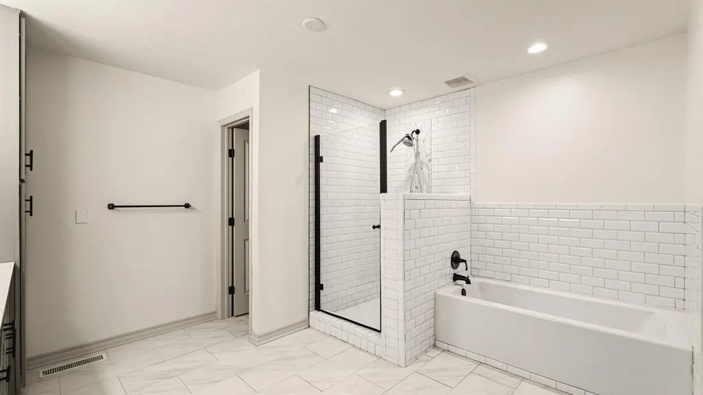 Photo 30 — 4200 N Harvey Parkway, Oklahoma City, OK 73118