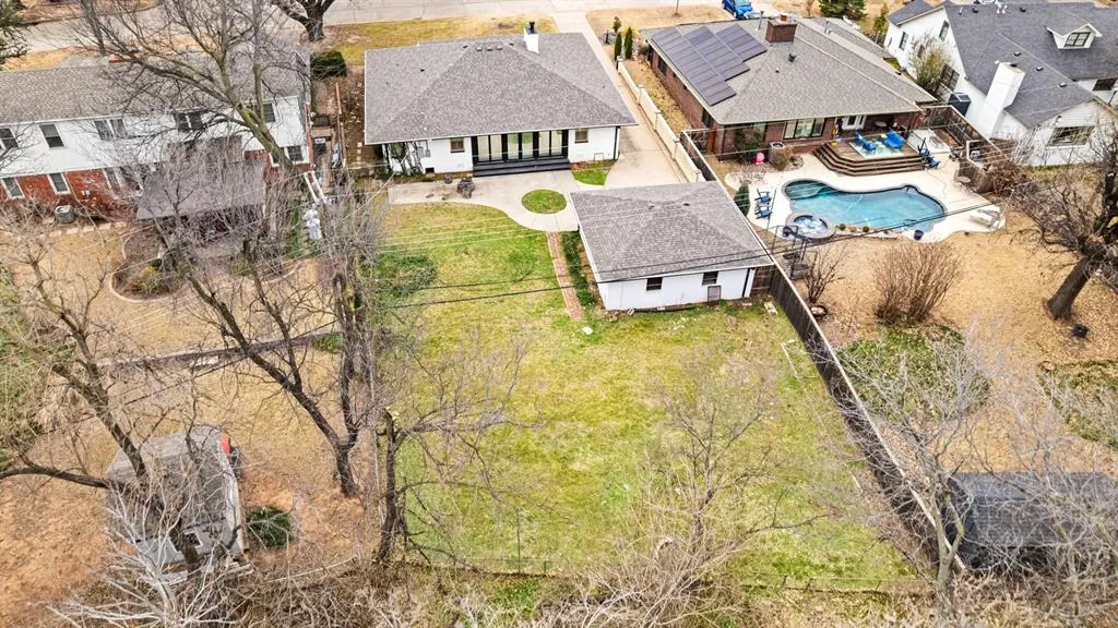 Photo 41 — 4200 N Harvey Parkway, Oklahoma City, OK 73118